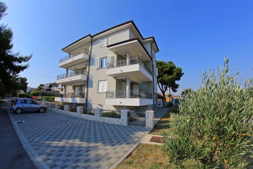 Lila Apartments Задар Экстерьер фото